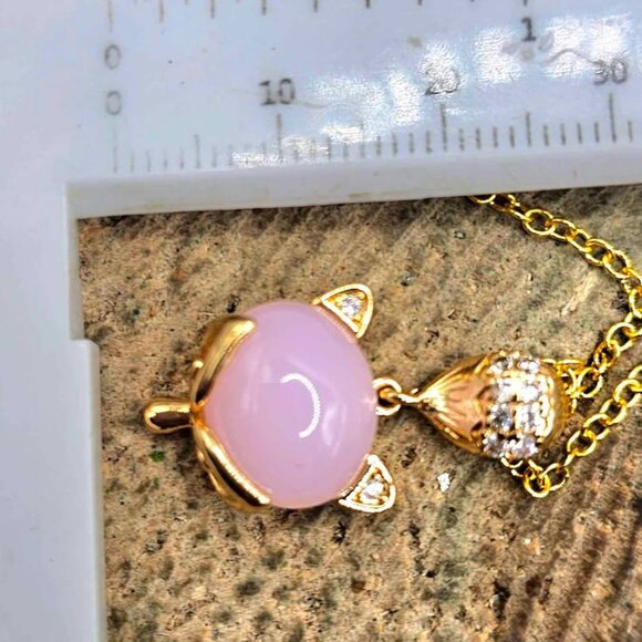 Nature Rose Quartz Gold Tone Fox Pendant Necklace - Picture 8 of 10